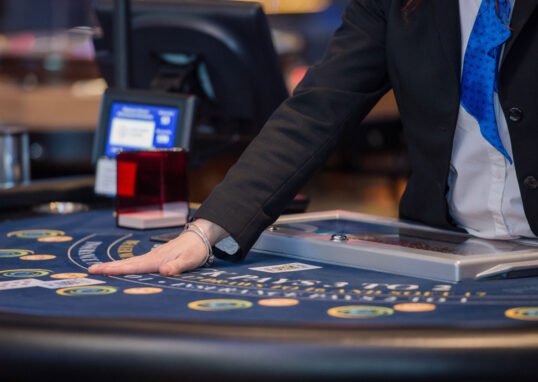 Pokies Review: Master the "Last Minute Jump" Tournament Tactic