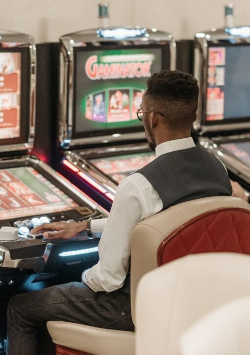 Crazy Vegas Review: Top Fast Payout Rollover Casino Guide
